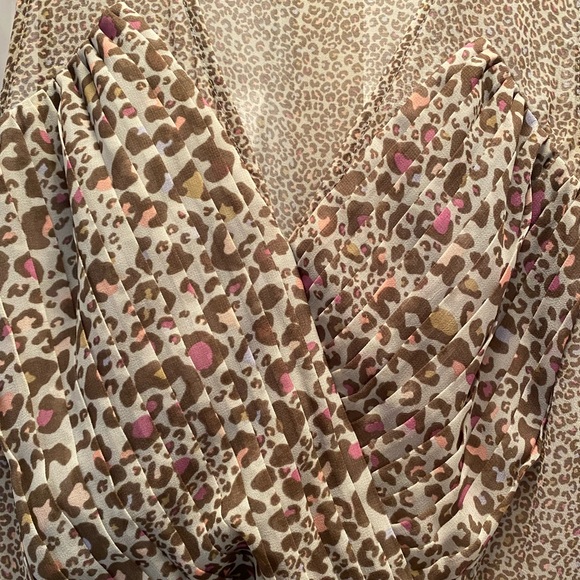 Armani Exchange mini leapord print dress size 6 - Picture 4 of 5